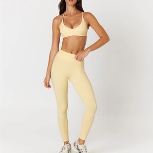 CSB Form Invisible Scrunch Leggings Butter